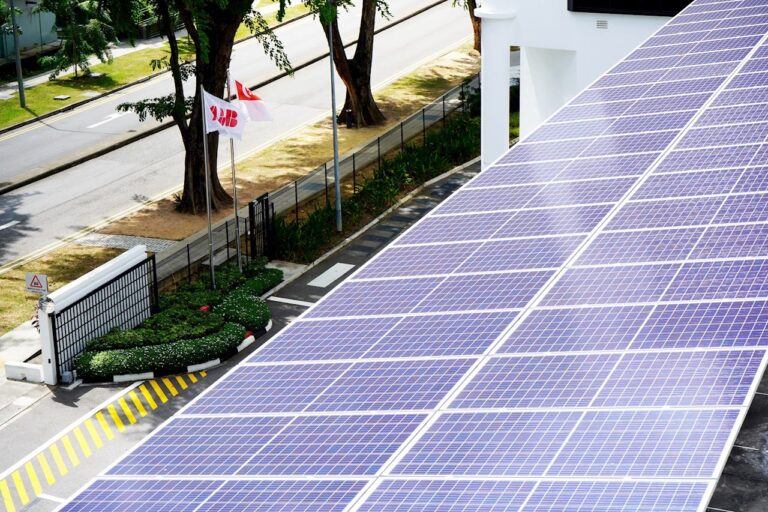 ABB y los Paneles Solares: ¿Mito o Realidad?