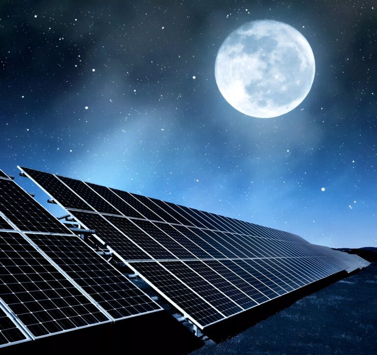 Paneles Solares en la Luna: ¿Solución o Desafío?