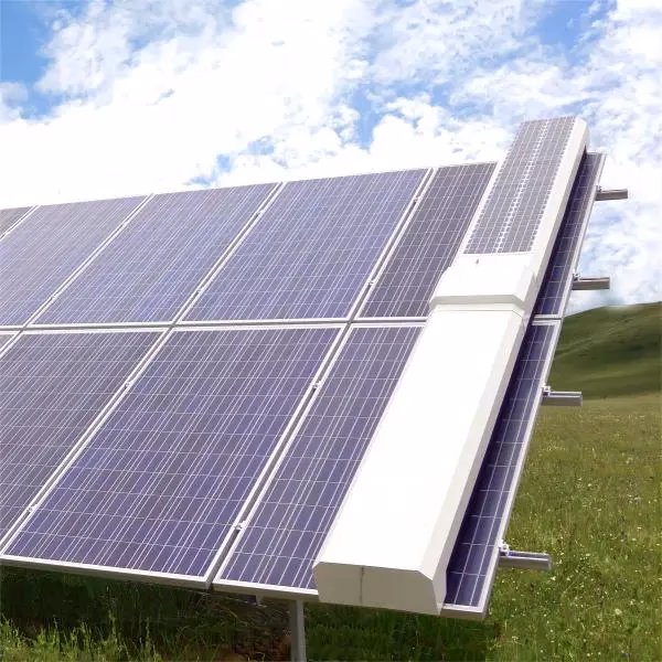 ¿Cómo funcionan los paneles solares autolimpiables?