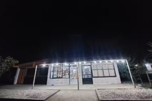 Autoservicio Solares