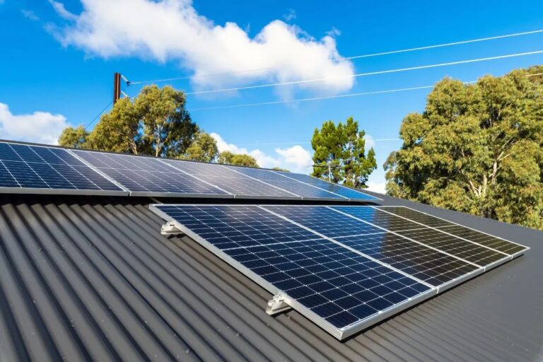 5 Beneficios Clave de los Paneles Solares en Casa