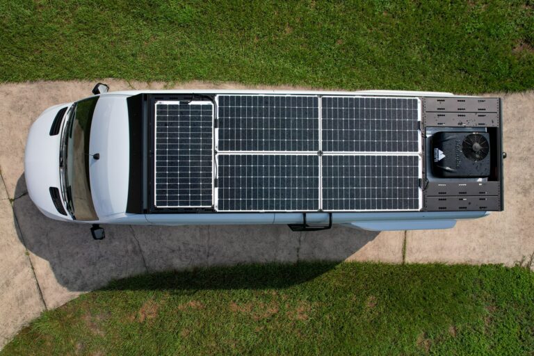 Energía Solar para tu Camper: Guía Definitiva