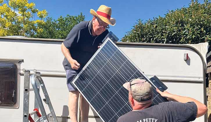 How much does it cost to put a solar panel on a caravan?