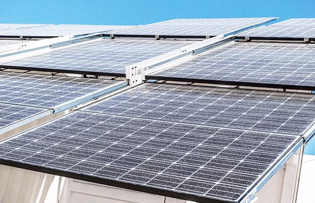 Does Caterpillar make solar panels?