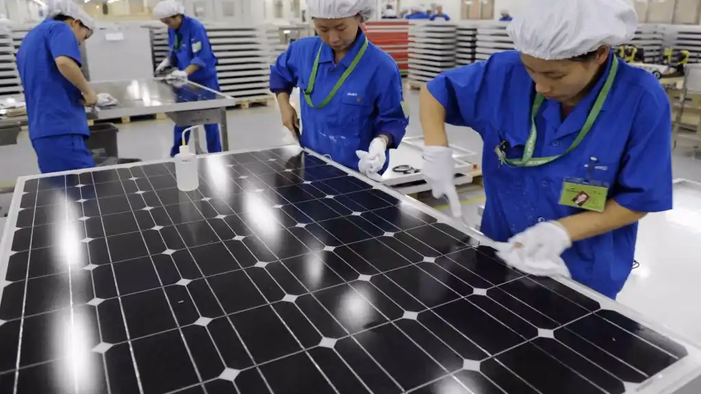 ¿Cuáles son las principales empresas chinas de paneles solares?