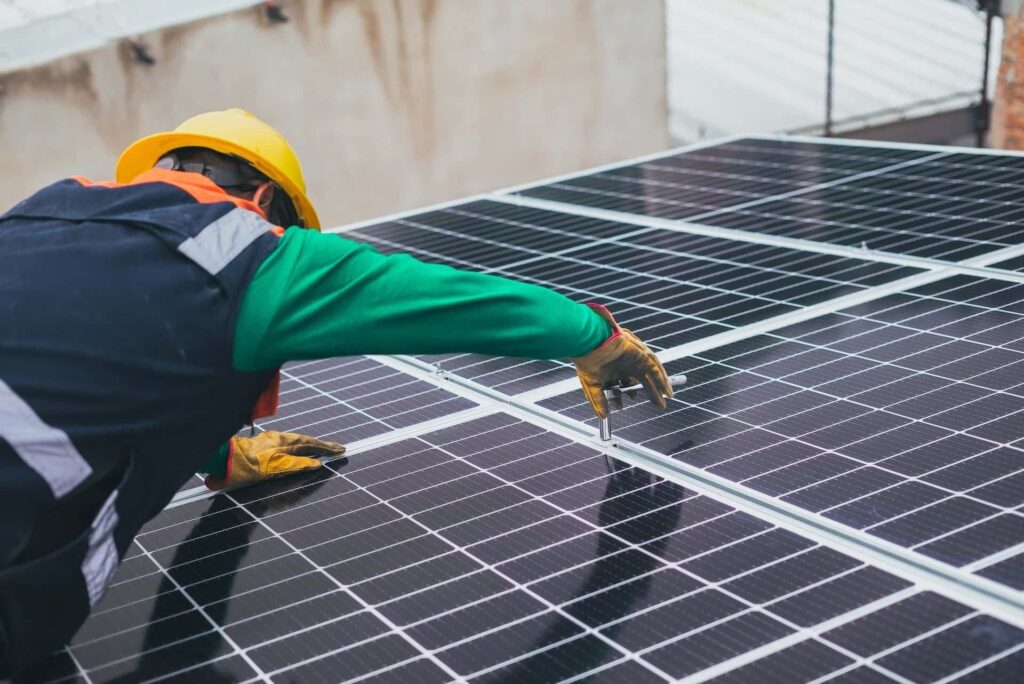 Guía para Ser Instalador de Paneles Solares