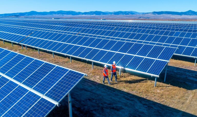 Generadores Eléctricos: De lo Convencional a lo Solar