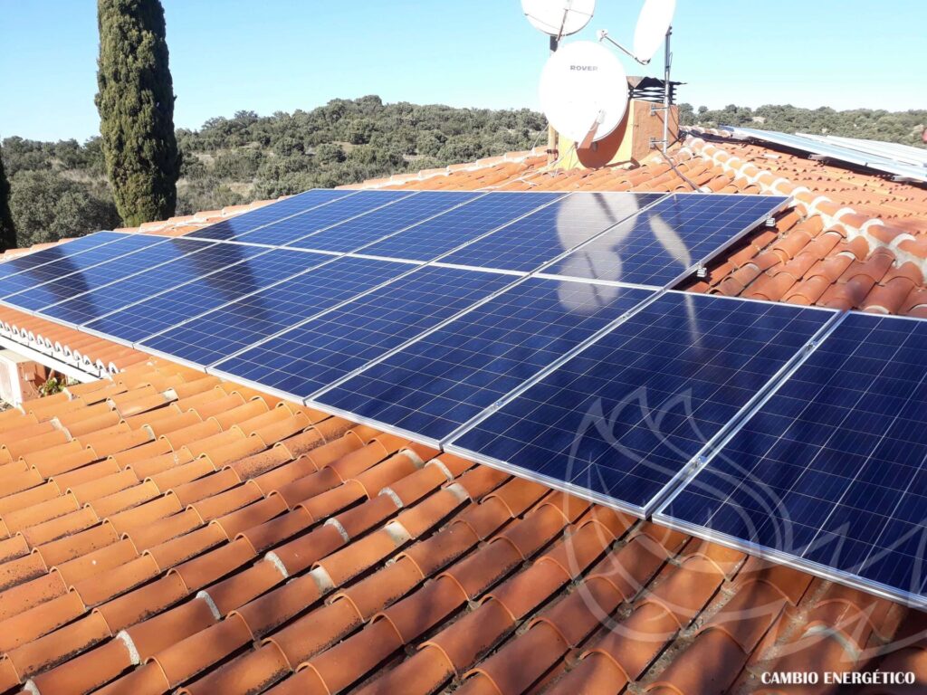 Paneles Solares para una Casa de Campo: Guía