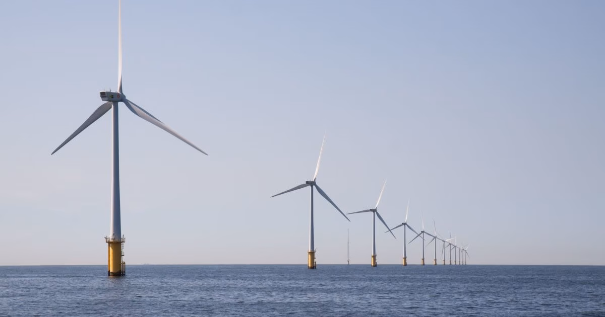 ¿Cuál es la diferencia entre la energía mareomotriz y la energía undimotriz?