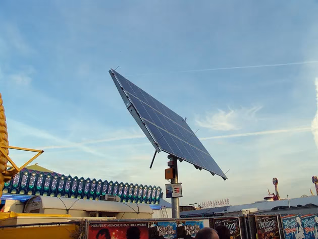 Who pays 42% tax in Germany?