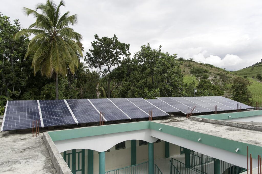 Haití: Energía Solar Contra la Oscuridad