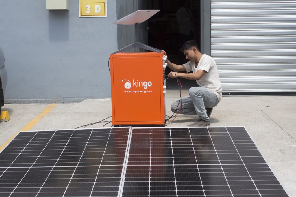 Luz de las Plantas: El Invento de Hernán Asto