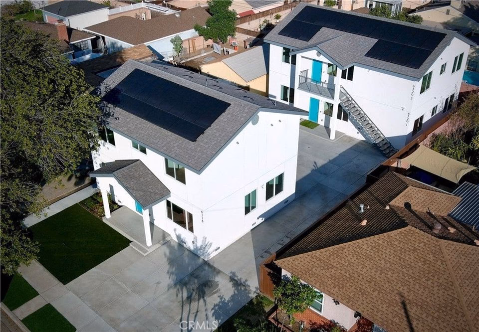 Paneles Solares en Adosados: Guía Definitiva