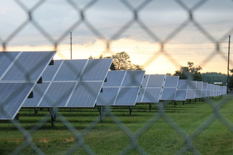 Costo de Paneles Solares: Guía Definitiva