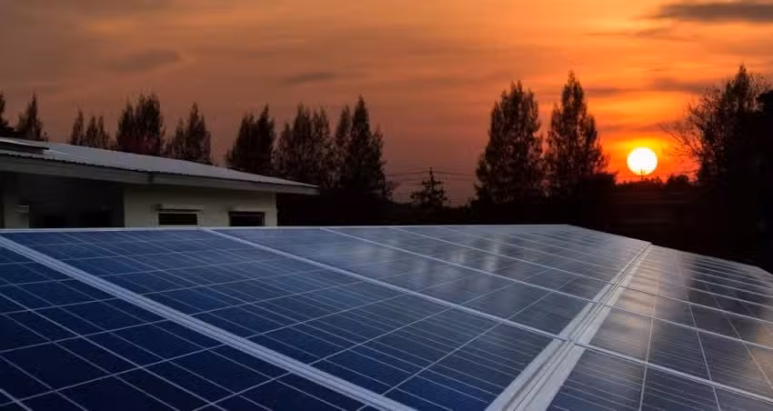 Instalaciones eléctricas, equipos electrónicos, eficiencia energética, energía renovables