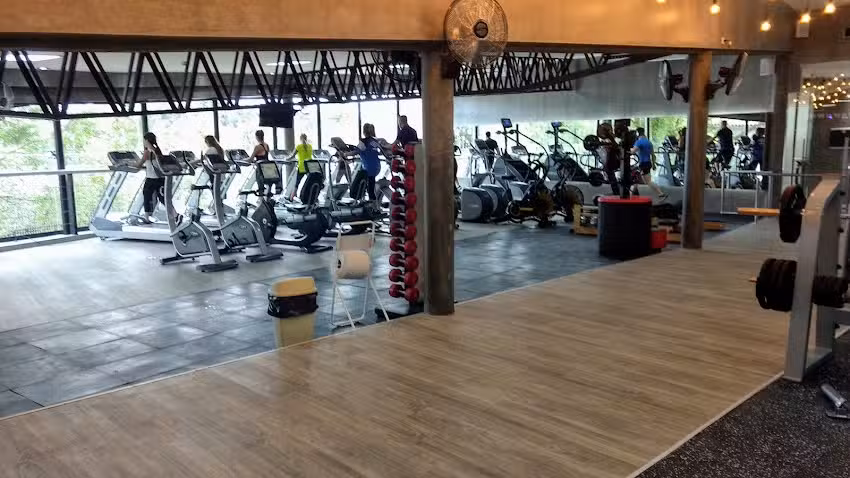 Jockey Gym – Solar del Cerro