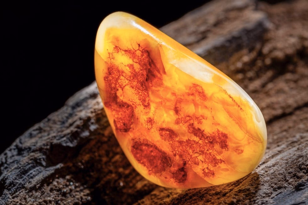 ¿Qué piedras no se cargan al sol?