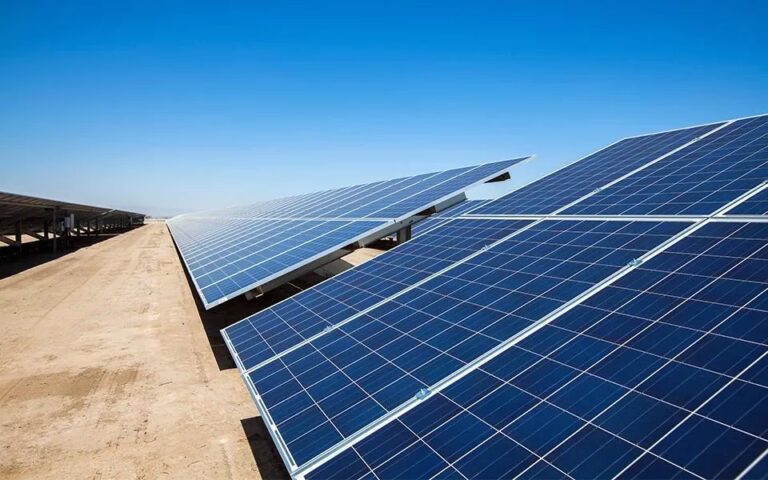 Origen y fabricación de paneles Trina Solar