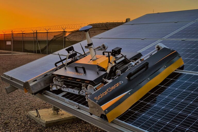 La Mejor Herramienta Para Limpiar Paneles Solares