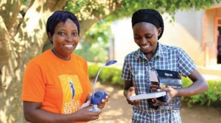 Solar Sister: Energía Femenina que Ilumina el Mundo