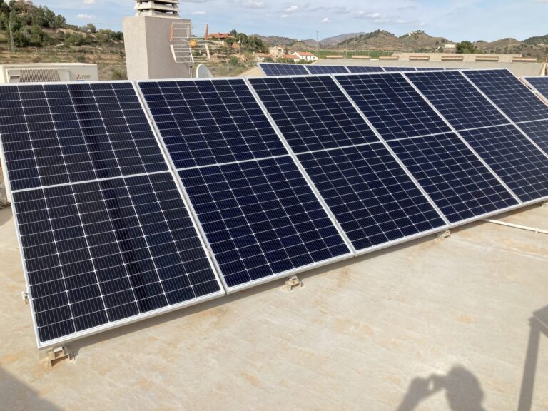 El Rol Clave del Aluminio en Paneles Solares