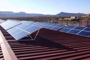 Cubiertas Solares para Patio: ¿Valen la Pena?