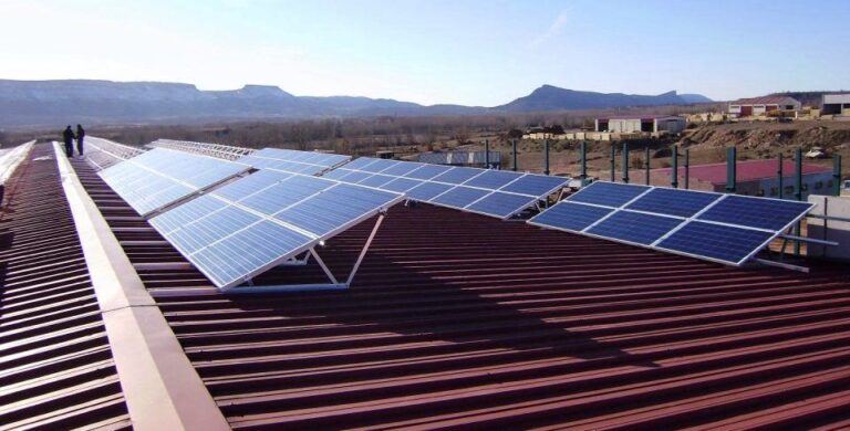 Cubiertas Solares para Patio: ¿Valen la Pena?