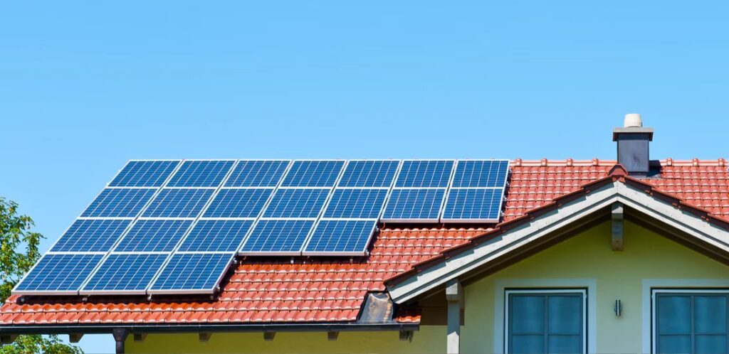 Paneles Solares y Luz Artificial: ¿Un Mito o Realidad?