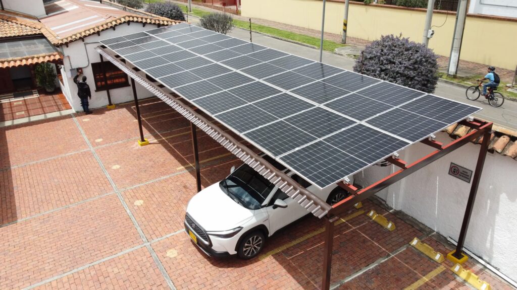 Costo de Paneles Solares en Bogotá: Guía 2024