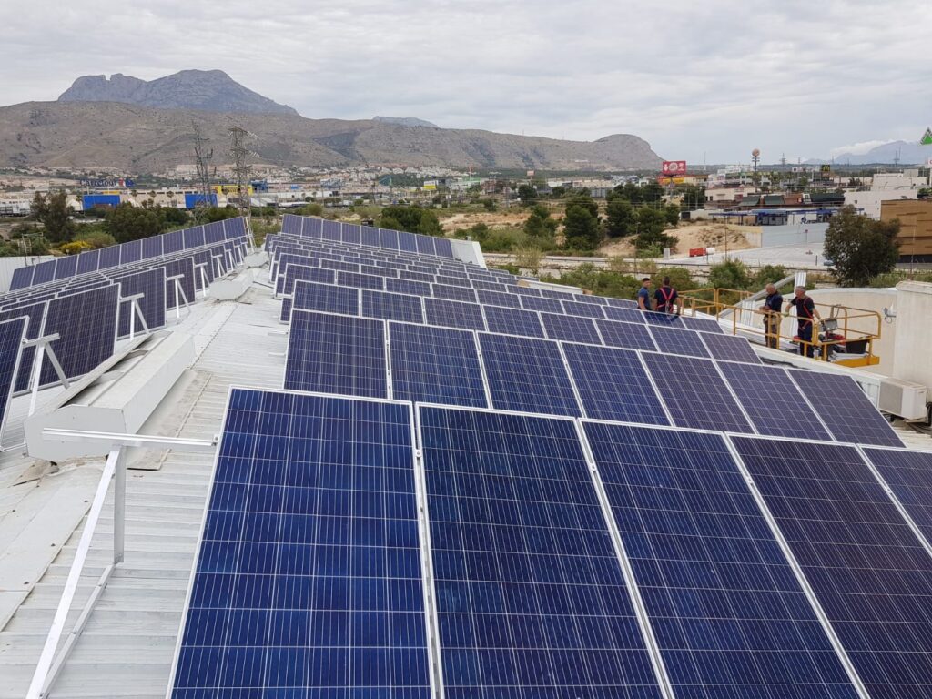 Cómo Descongelar un Panel Solar de Forma Segura