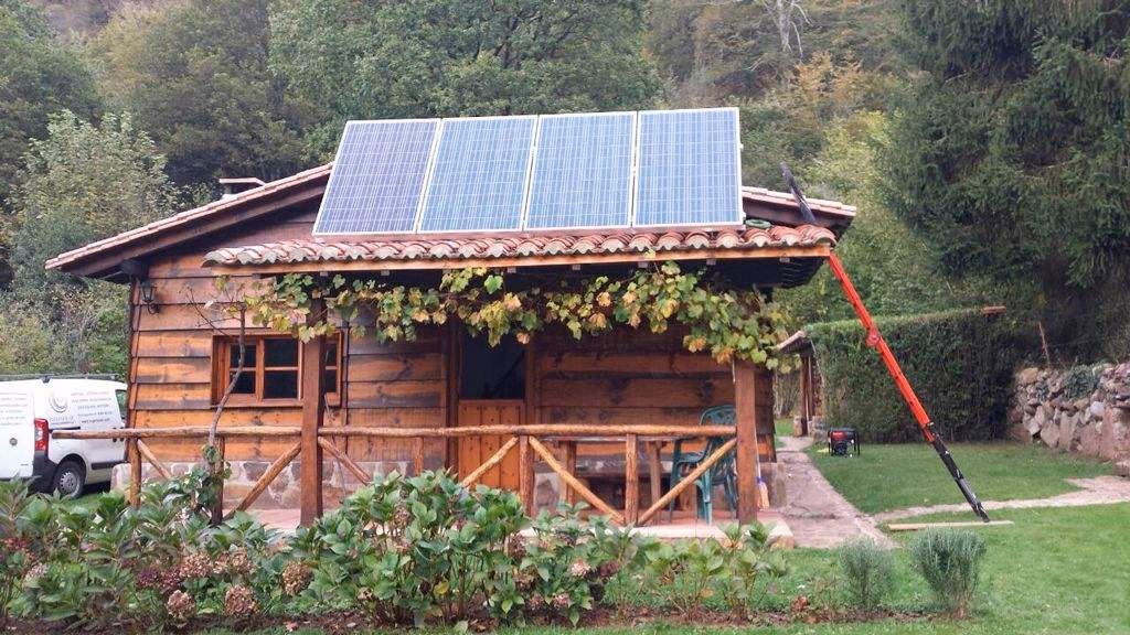 Energía Solar para tu Cabaña: Guía Definitiva