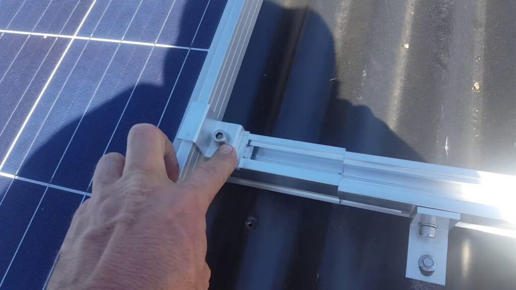 Paneles Solares en Techos de Chapa: Guía Completa