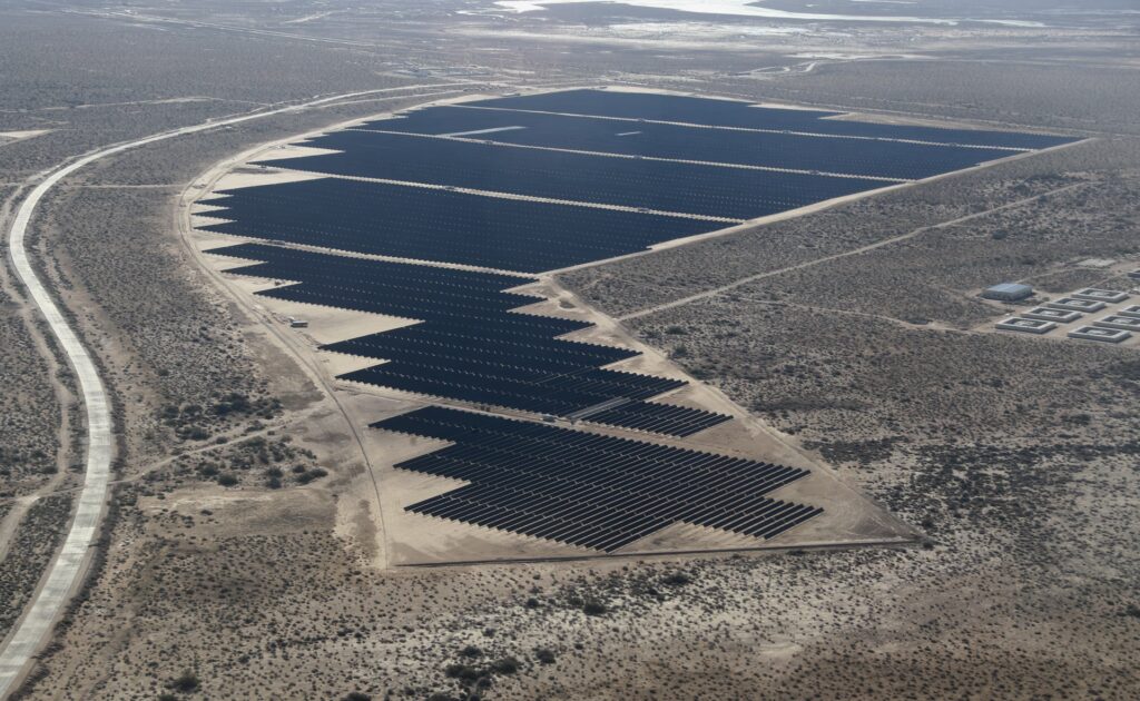 Golmud: La Planta Solar Más Grande del Mundo