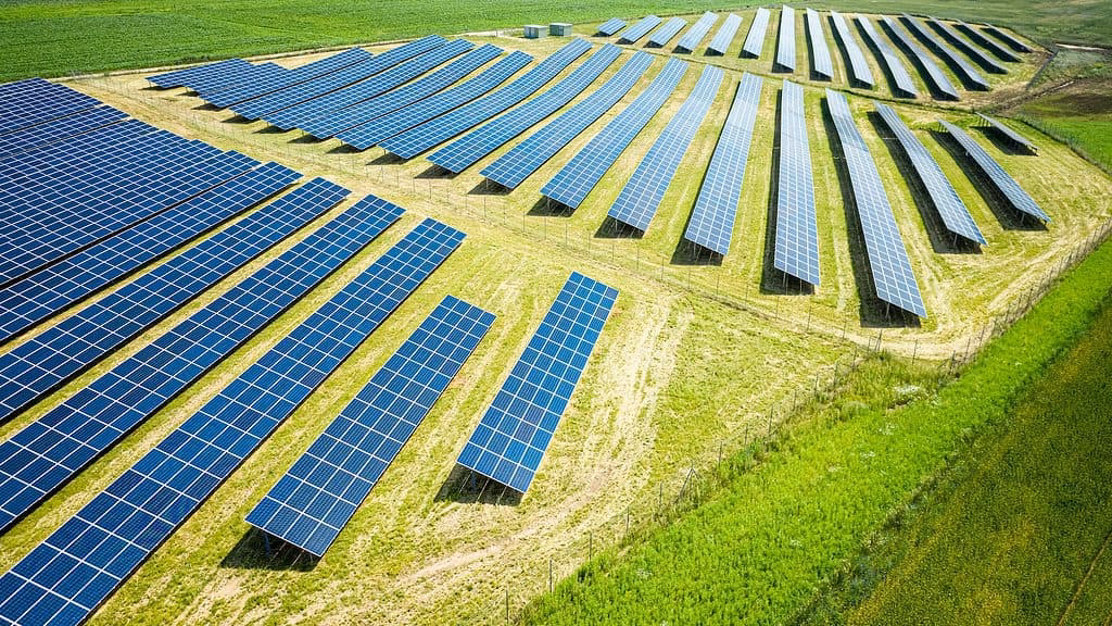 Protege tus Paneles Solares de un Huracán