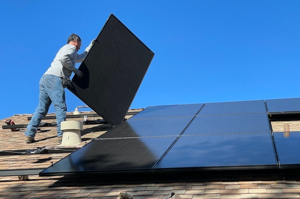 Paneles Solares REC: ¿Origen Chino o Noruego?