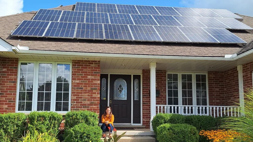¿Cuántos Paneles Solares Necesita una Casa en Ontario?