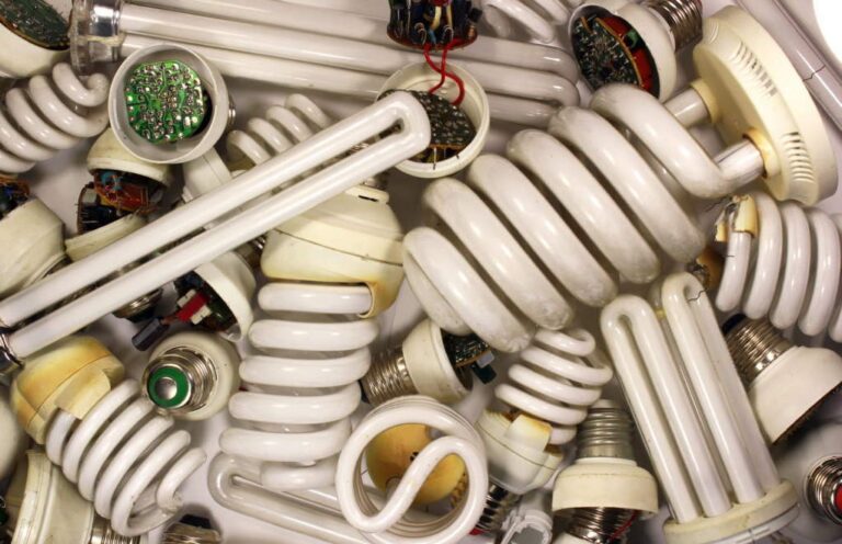 Guía Completa para el Reciclaje de Luminarias