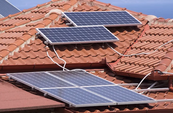What is the cost of a solar roof top?