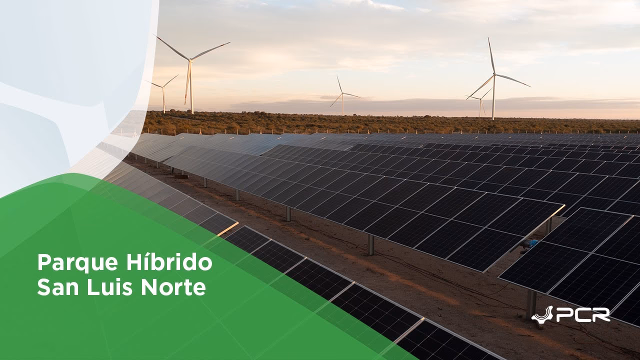 ¿Cuál es la esperanza de vida de un parque de paneles solares?