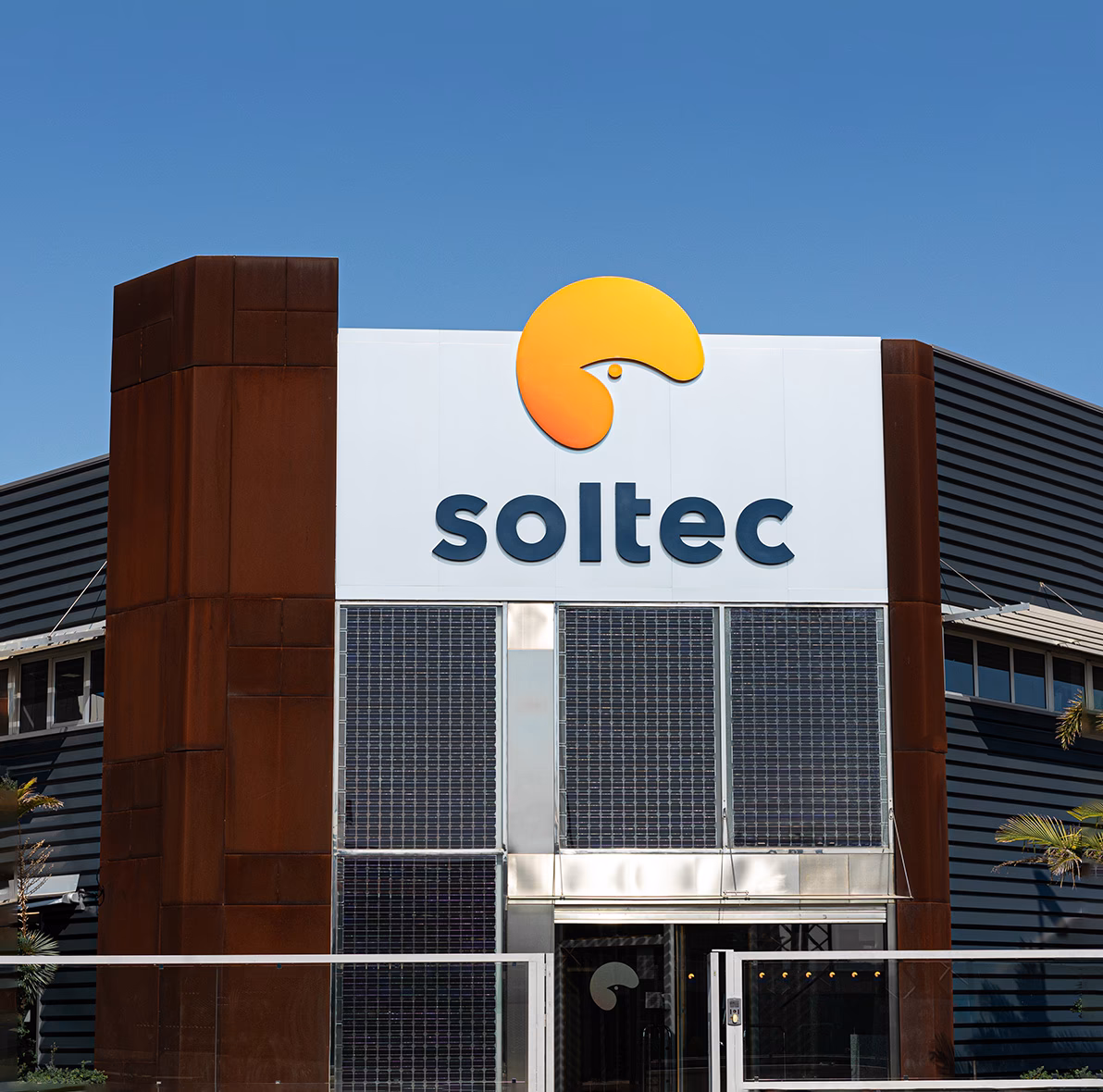 ¿Quién es el CEO de Soltec?