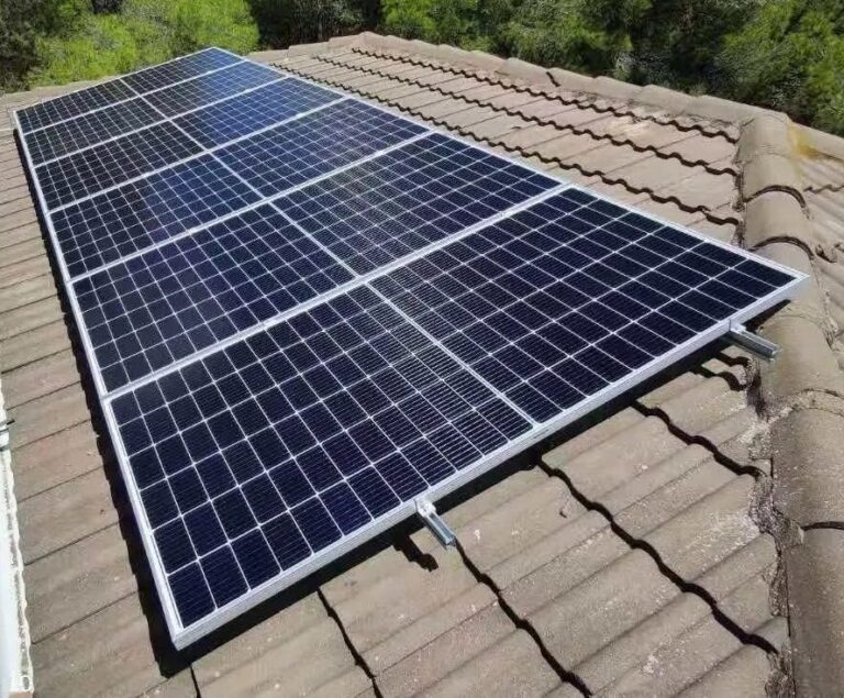 Inversión Solar en Sudáfrica: Costos y Opciones