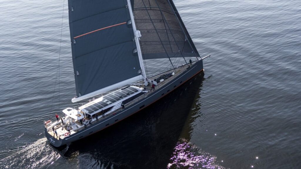 Vela Solar: Del Espacio a tu Autocaravana