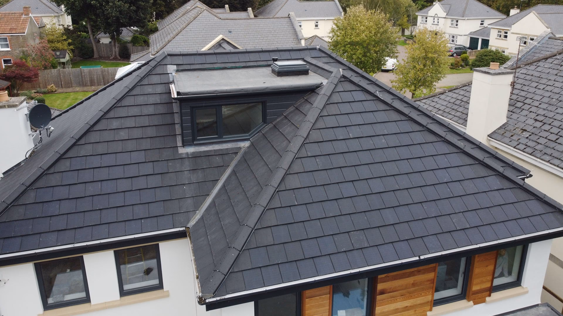 What solar panels look like roof tiles UK?