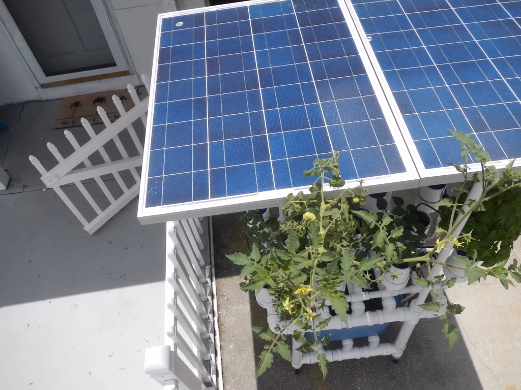 How many solar panels do I need to run a water pump?