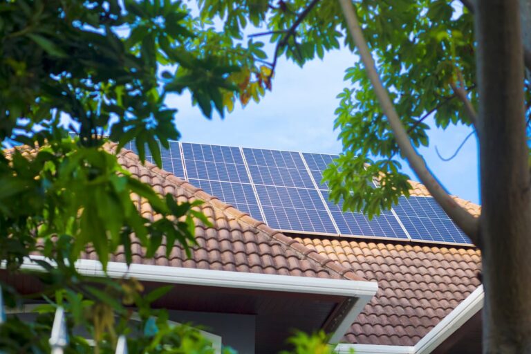 Energía Solar en Tailandia: Costos y Beneficios