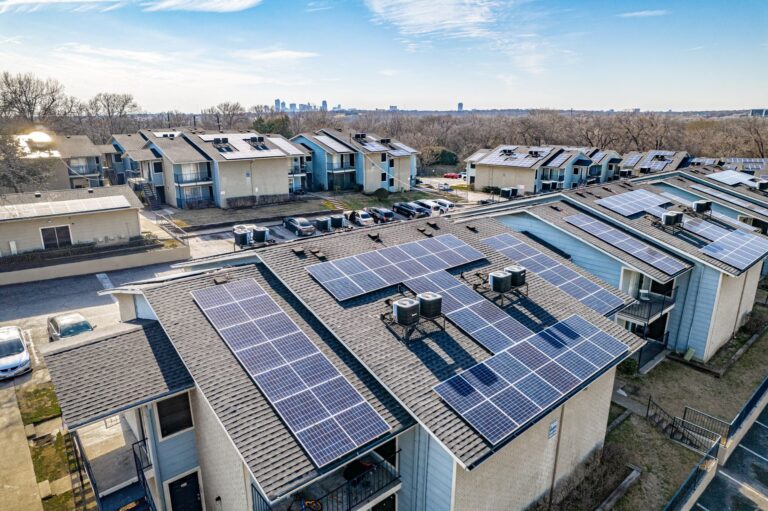 Paneles Solares en Dallas, TX: ¿Inversión o Gasto?