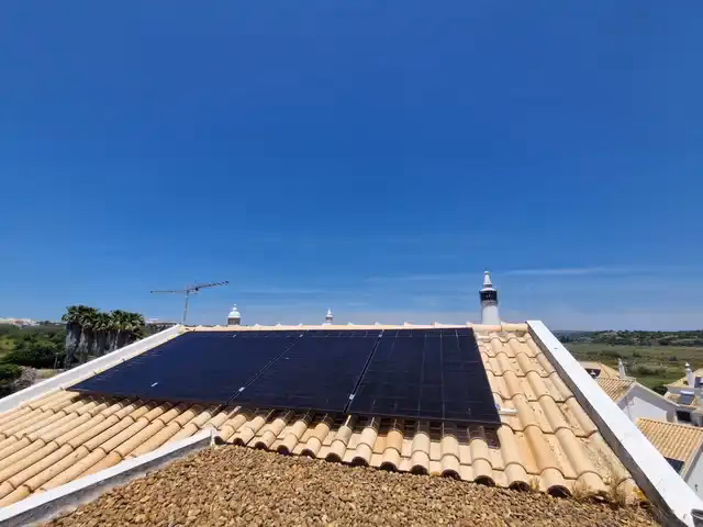 How much do solar panels cost in Portugal?