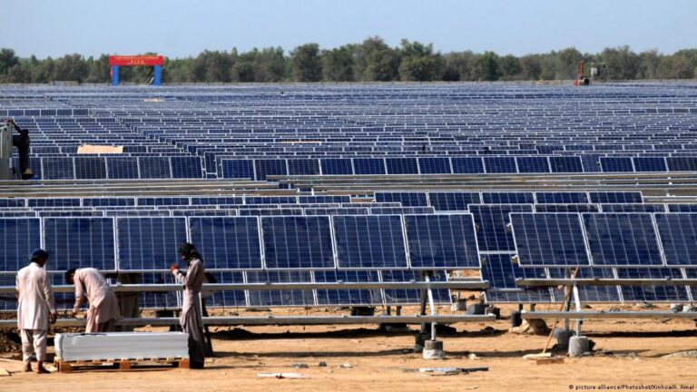 Paneles Solares en Pakistán: Guía Definitiva