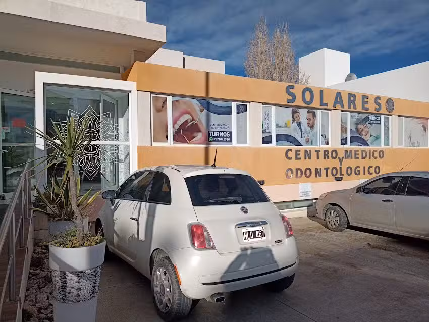 Solares • Centro Médico y Odontológico