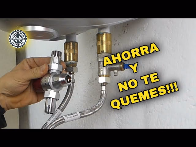 ¿De qué lado va la válvula de seguridad en un termotanque?